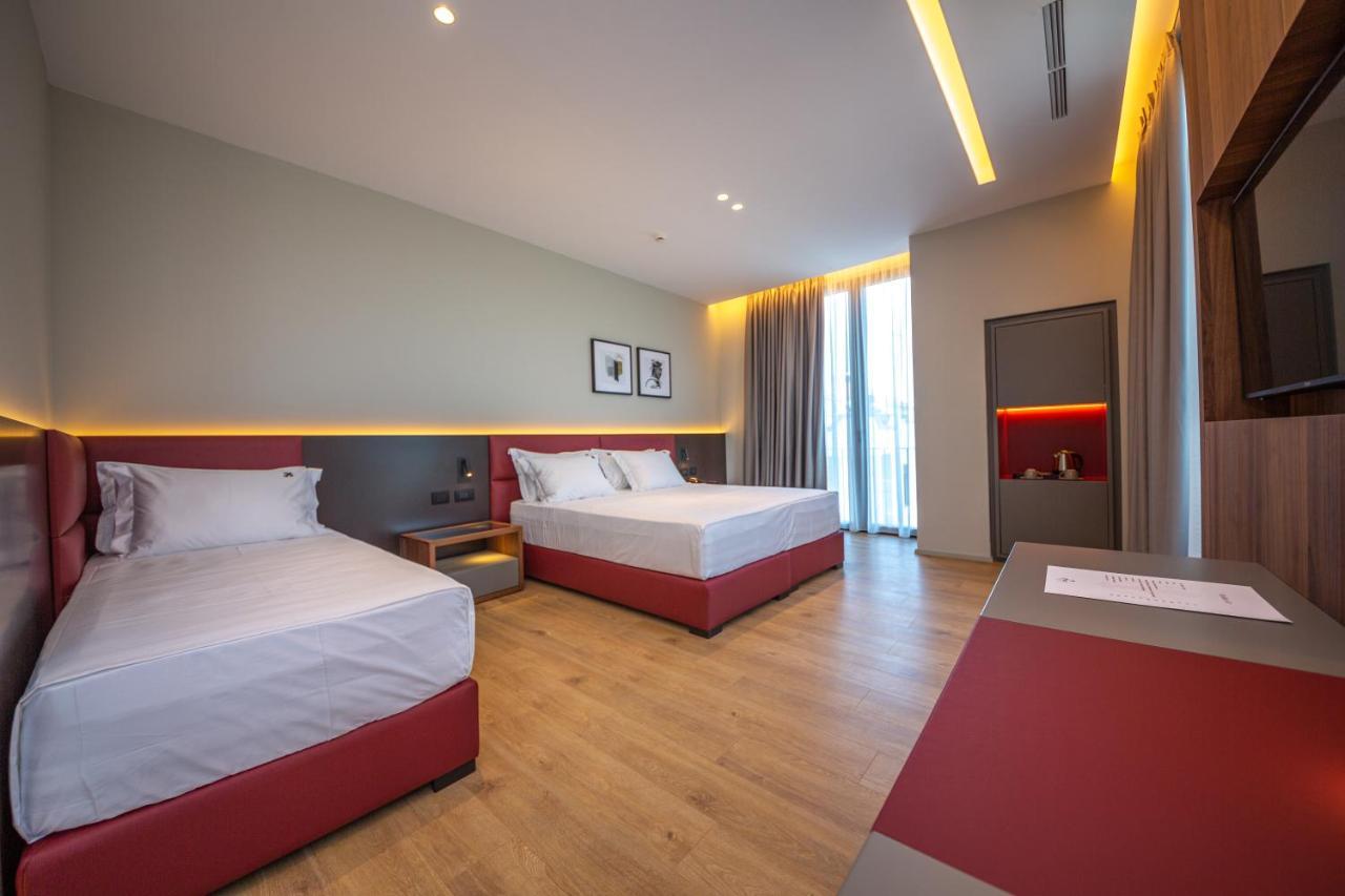 Hotell Fiore Kavaje